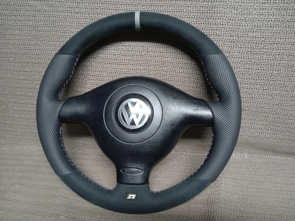 Sport Lenkrad  Golf 4 R32 GT Passat Bora mit Airbag  Neu Beziehen  Ohne Tausch ! - Bild 1 von 1