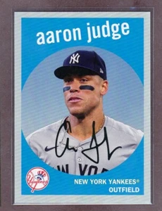2025 Topps Heritage 25th Anniversary Holographic #H258 Aaron Judge Yankees - Picture 1 of 1