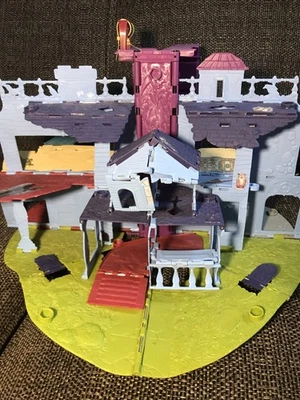 Matchbox Pop Up Fold & Go Haunted House 360 Playset Spooky Portable - Image 1 of 4