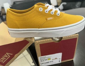 VANS Doheny Decon Women's Athletic Golden Yellow Shoes Canvas~Size US Women 6.5 - Picture 1 of 6
