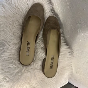 Silhouettes Mujer Gamuza XW 8 Taupe Zapatos Talla 8ww Nuevos Nunca Sacados de Caja - Imagen 1 de 20