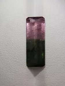 Long bi color Tourmaline gemstone - faceted natural multi color stone 5.00 CTS - Picture 1 of 10