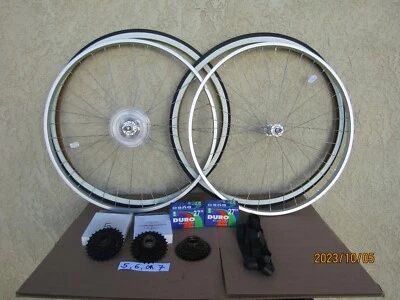 27'' X 1-1/4''  ALUMINUM BICYCLE WHEEL SET , 2 TIRES , 2 TUBES & 2 LINERS ROAD - Image 1 of 4