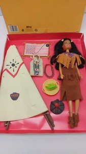 Vintage Totsy Doll Gift Set Indian Princess Doll # 493299 (Loose In Box) - Picture 1 of 17