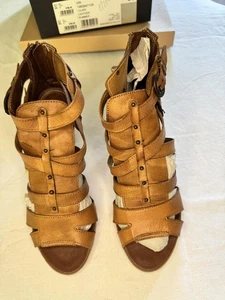 Carvela Tan Brown Leather Strappy Sandals UK 5 (EU 38) Cone Heel With Box - Picture 1 of 5