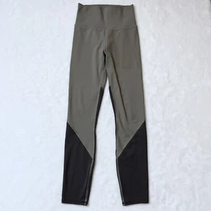 Vuori Colorblock Studio Legging Light Oregano XS Green High Rise Two tone - Picture 1 of 9