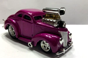 Muscle Machines - 1937 Ford Coupe 37 FORD - 1:64 STREETROD   - Bild 1 von 3