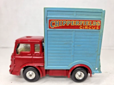 CORGI TOYS CHIPPERFIELD'S CIRCO BEDFORD TRACTOR JIRAFA TRANSPORTADOR 3.75" Foto 1 de 4