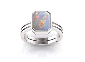 8.25 Ratti 7.00 Carat White Rashi Ratan Fire Opal Gemstone Sterling Silver Ring - Picture 1 of 4