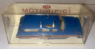 Carro de colección ideal motorizado azul Ford Country Squire carro ranura carrocería nuevo en caja. Foto 1 de 4