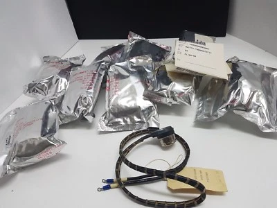 Klixon Type C4391 Thermostat Switch 5930-00-220-3386 — 第 1/4 张图片