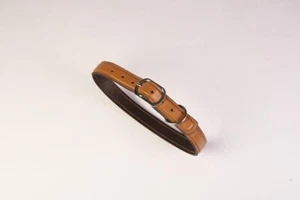 Collar de perro de cuero artesanal Chico hecho a mano y cosido a mano cuero de grano completo - Imagen 1 de 2