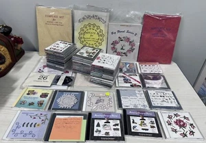 Janome MemoryCraft ¡Gigante lote de 46! ¡Lee la descripción y mira todas las fotos! - Imagen 1 de 6
