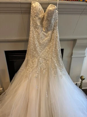 LIANCARLO 5839 Wedding Dress 10, Shell Ivory Silver Embroidery Crystals Mermaid - Image 1 of 4