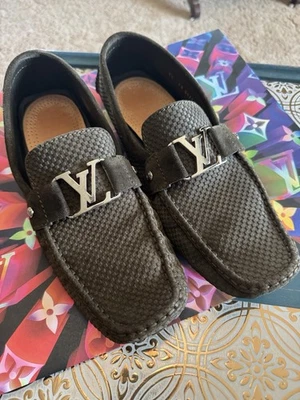 Mocasín Damier Driver de gamuza verde Monte Carlo raro Louis Vuitton para hombre EE. UU. 9,5 🔥 Foto 1 de 4