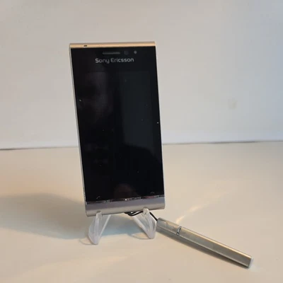 Sony Ericsson U1i Silber Smartphone Handy Retro  - Bild 1 von 4