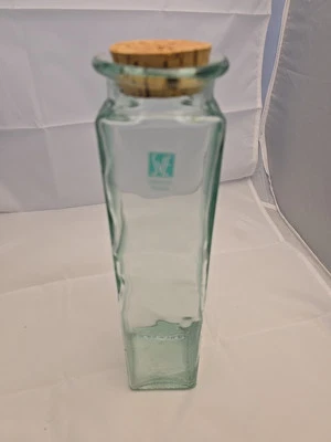 Tarro de pasta cuadrado de vidrio SVE Firenze Italia con tapa de corcho 2,75" de ancho x 11,75" de alto Foto 1 de 4