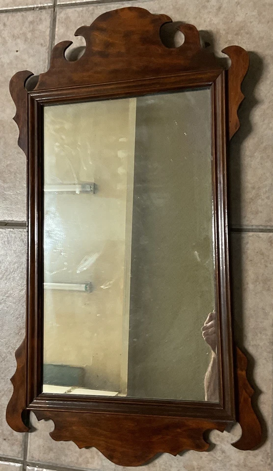 Espejo Chippendale original del período federal americano finales del siglo XVIII principios del siglo XIX Foto 1 de 4