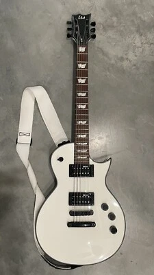 Электрогитара ESP LTD EC-256 - белоснежная - Изображение 1 из 4