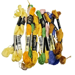 DMC 25 Cotton 6-ply Embroidery Floss Mixed Lot 18 Pull Skein Cross Stitch Thread - Picture 1 of 11