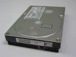 Gateway 5501068 6.4GB 3.5" IDE Hard Drive - Quantum 6.4AT - Picture 1 of 3