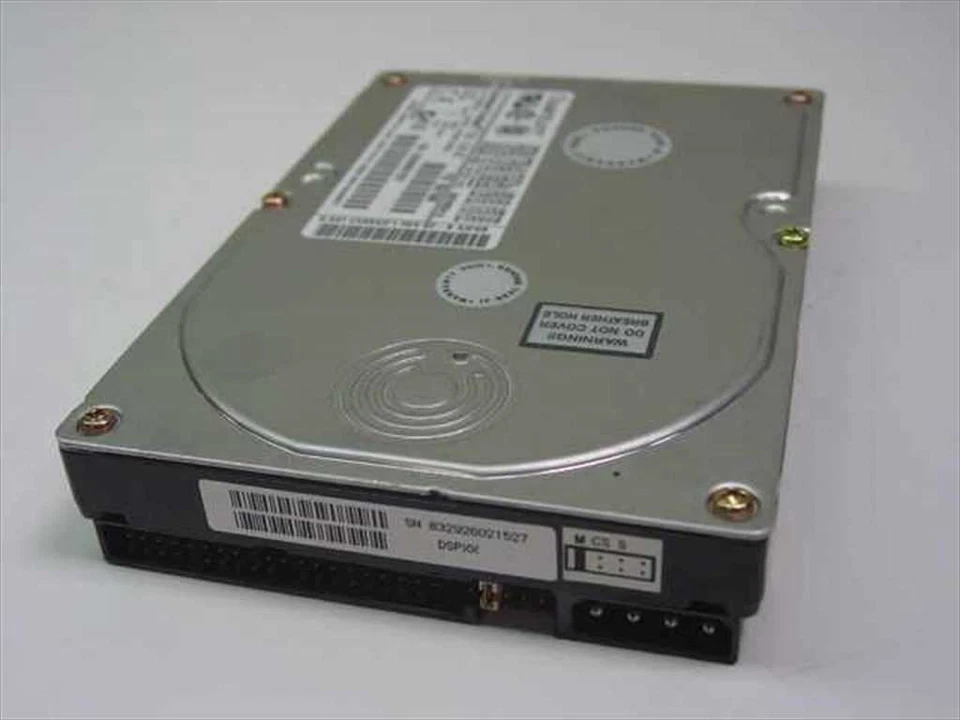 Gateway 5501068 6.4GB 3.5" IDE Hard Drive - Quantum 6.4AT - Image 1 of 3