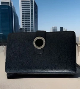 BVLGARI B Zero Bifold Grains schwarz/rot Leder lange Geldbörse Clutch authentisch gebraucht, in einwandfreiem Zustand - Bild 1 von 19