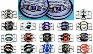 NFL 1 Set Schuh Anhänger OFFIZIELL LIZENZIERT NEU Metall Schmuck Stiefel Spitze TEAM AUSWÄHLEN - Bild 1 von 4