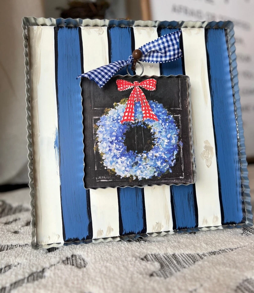 Christmas Merry Merry Nutcracker Mini Print Round Top Collection