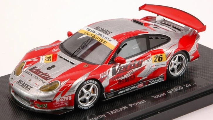 Ebbro PORSCHE 911 GT3R N.26 SUPER GT300 2011 H.MATSUDA-K.MINEO-YAMASHITA 1:43 - Immagine 1 di 1