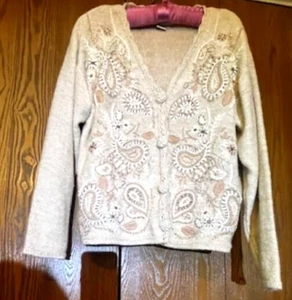 Beautiful Casual Corner, Vintage XL Ladies, Neutral Color Long Sleeve Cardigan - Picture 1 of 7