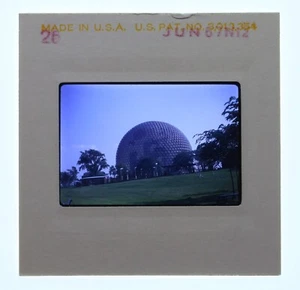 Escena de Montreal Canadá EXPO 67 Vintage 1967 Color Transparencia Diapositiva #4 - Imagen 1 de 1