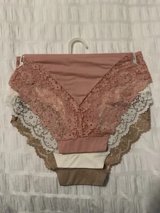 Jessica Simpson Women’s Underwear 3 Pack Lace Medium - Picture 1 of 3