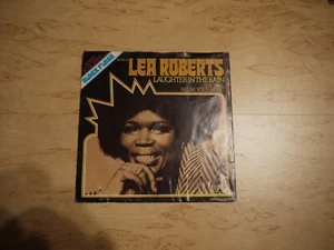 Single: Lea Roberts, Laughter in the Rain / She will break your Heart - Bild 1 von 4