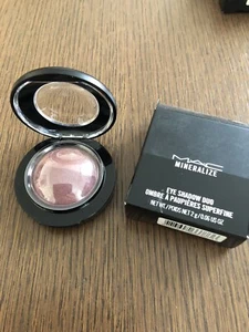 MAC . Mineralise Eye Shadow Duo Ever Amethyst - Picture 1 of 2