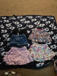 4t Small Lot Of Gently Used Shorts And Skorts Very Cute 6pc - Picture 1 of 8