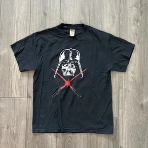 Vintage Star Wars T-Shirt Darth Vader gekreuzte Lichtschwerter schwarz Kurzarm Herren M - Bild 1 von 6