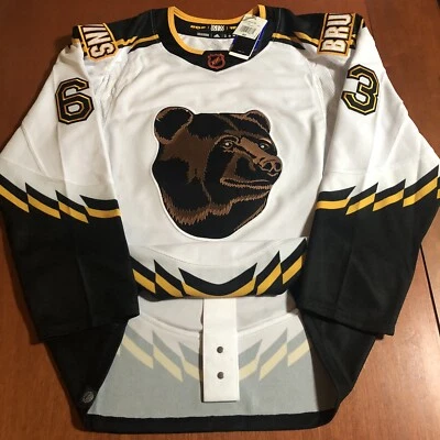 Adidas Brad Marchand Boston Bruins Pooh Bear Reverso Retro NHL Jersey Blanco 50 Foto 1 de 4