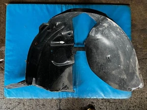 Rover 75 & MG ZT Left Side Front Wheel Arch Liner (Petrol) CLF101278 - Picture 1 of 2