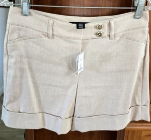 White House Black Market Tan Shorts, NWT, Sz 00 - Picture 1 of 8