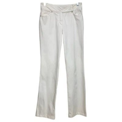 CALÇA ESCADA MARFIM BRANCA CINTURA ALTA PERNA RETA LOGOTIPO PONTO FRONTAL PAINEL FECHAMENTO - Imagem 1 de 4