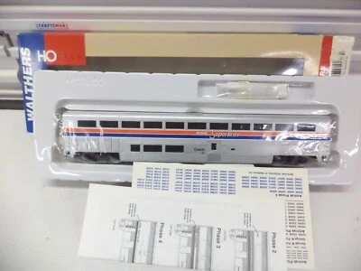Walthers Ho 932-6161, Superliner Coach car, Amtrak, - Image 1 of 2