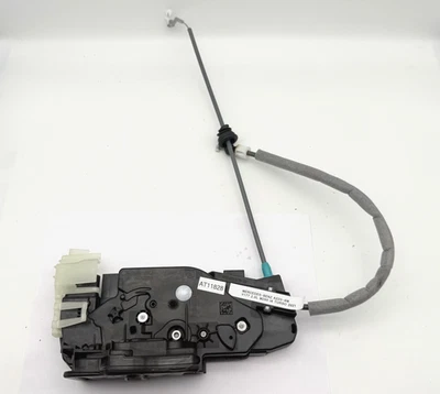 Actuador de cierre de puerta de pasajero delantero derecho OEM 19-22 Mercedes-Benz A220 V177 Foto 1 de 4