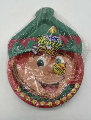2004 Merry Pals Paper Plates Christmas Surprise Designs 16 Pack Hefty Vintage - Image 1 of 4