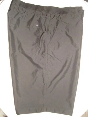 Pantalones Cortos de Golf J Lindeberg Negros Poli Calce Regular Frente Plano Talla 36/11" Entrepierna  Foto 1 de 4