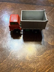 Matchbox  Lesney Mint NO. 26 GMC Tipper  Diecast Made In England 1968 Mint - Picture 1 of 7