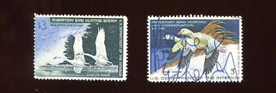 2 US STAMPS DEPT. OF INTERIOR RW33 44 MIGRATORY BIRD HUNTING STAMP (D284) USED - Image 1 of 2