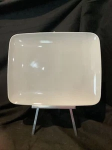 crate and barrel white Bone China Rectangular Serving Tray 9x 111/2 In - Picture 1 of 5