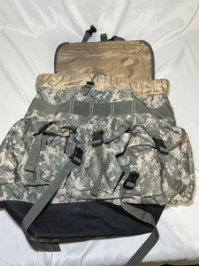 EUC Flying Circle Bags Military Jumbo Digital Camo Backpack Alice Pack Rucksack - Picture 1 of 8
