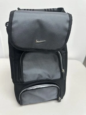 NIKE Upright Insulated Zippered Lunchbox Black/Silver ONE SIZE - Image 1 of 4